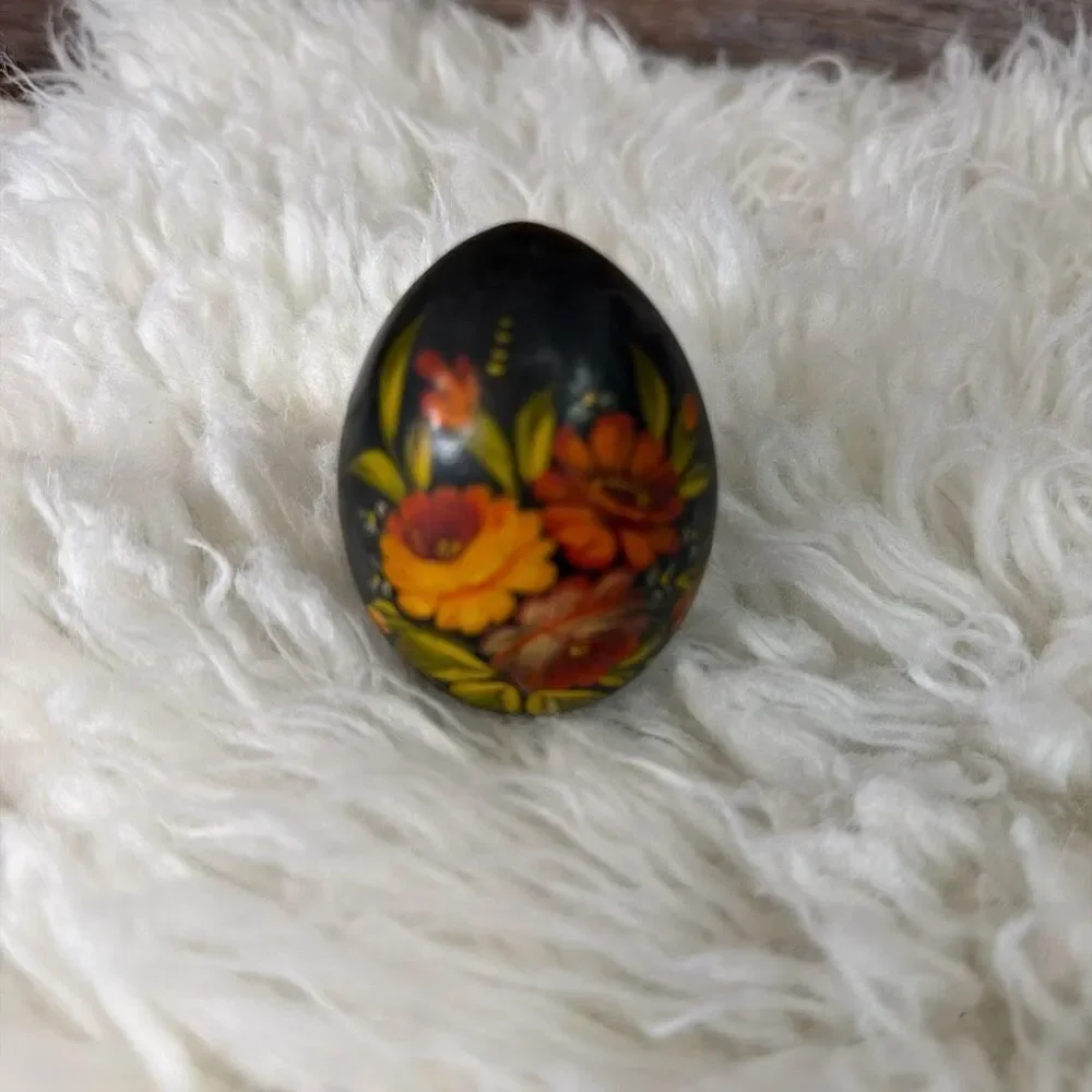 Vintage Handpainted Egg Floral Boho Cottagecore Collectible 3” High